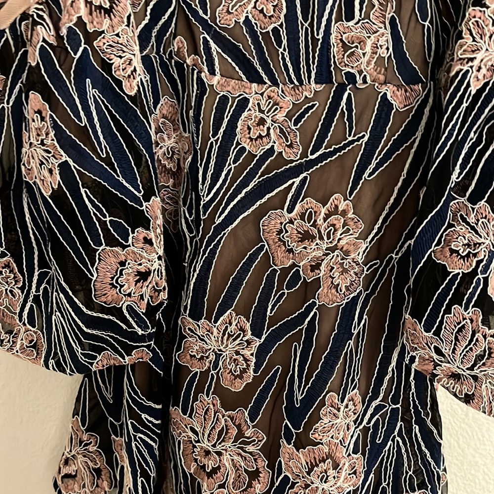 Elliatt dress - Picture 5 of 9